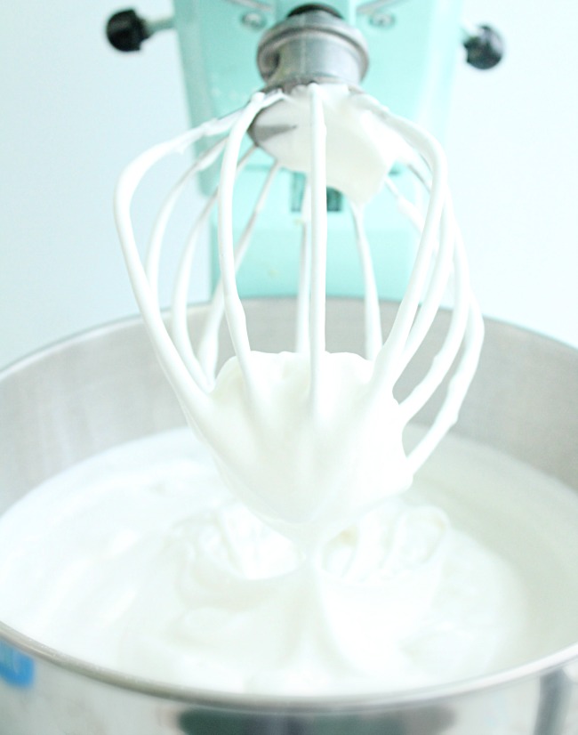 Chocolate Angel Food Cake #angelfoodcake #chocolate #cake #dessert #biggreenhouseblog