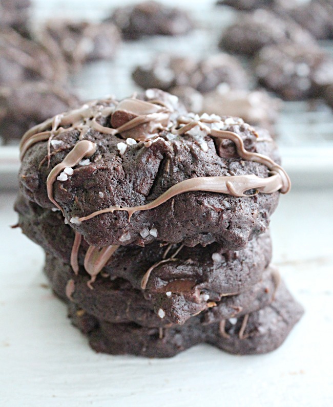 Dark Chocolate Chunk Zucchini Cookies | Big Green House #zucchini #cookie #darkchocolate #dessert