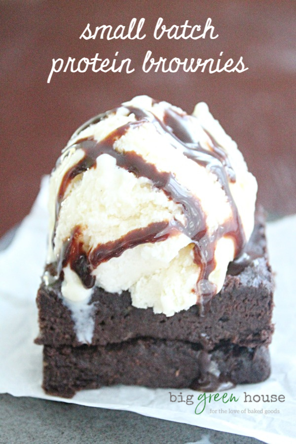 Small Batch Protein Brownies | Big Green House #brownies #protein #vegan #chocolate #dessert