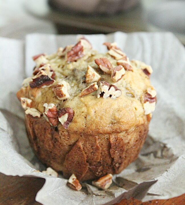 Banana Pecan Muffins: Big Green House #banana #pecan #muffins
