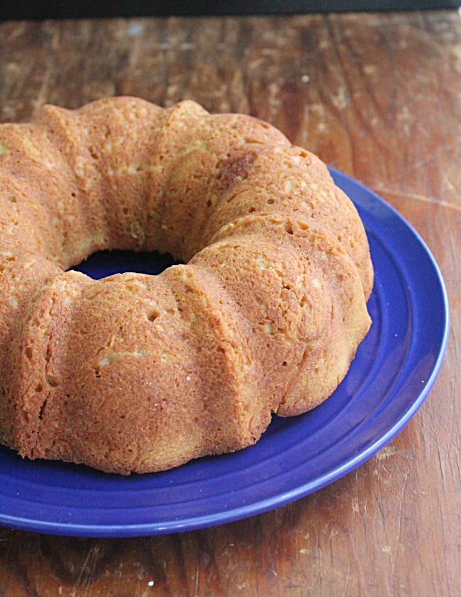 Creme Fraiche Bundt Cake with Creme Fraiche Icing: Big Green House #cremefraiche #cake #icing #bundtcake