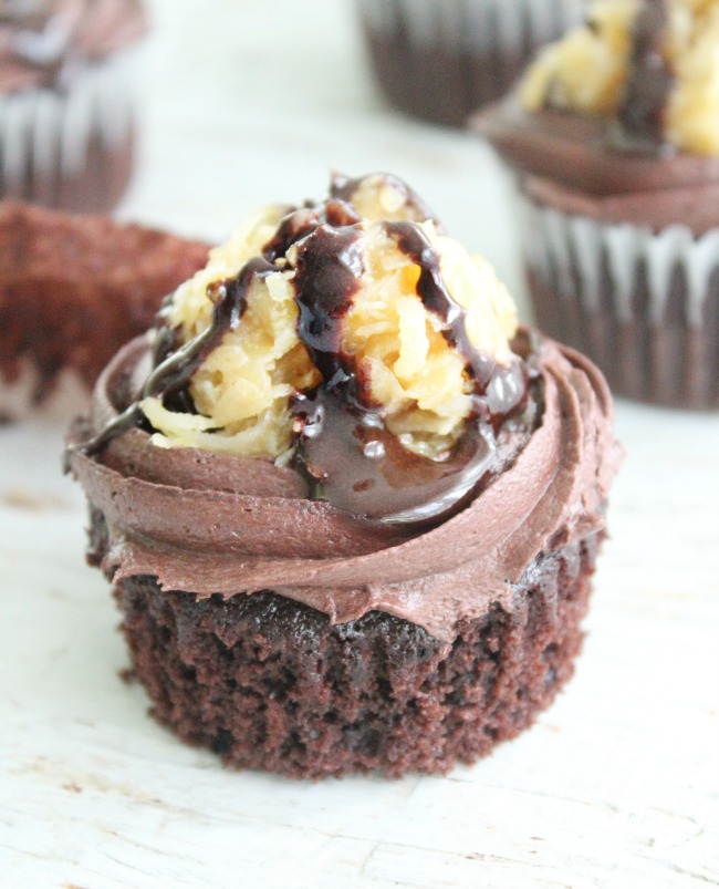 German Chocolate Cupcakes : Big Green House #germanchocolate #cupcakes #chocolate