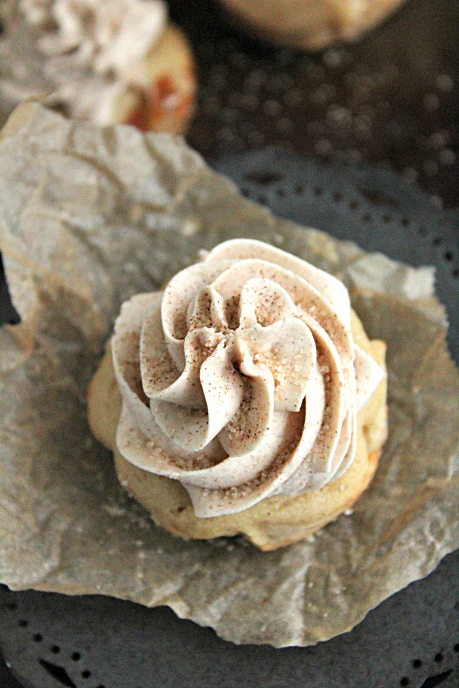 Snickerdoodle Cupcakes | Big Green House #snickerdoodle #cupcake #cinnamon #sugar #dessert