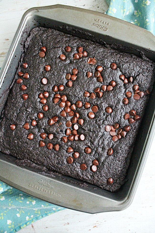 Whole Wheat Dark Chocolate | Big Green House #wholewheat #brownies #darkchocolate #dessert