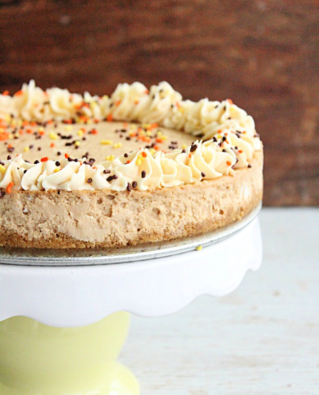 Dulce De Leche Buttermilk Cheesecake- Big Green House #dulcedeleche #cheesecake #caramel #buttermilk #dessert