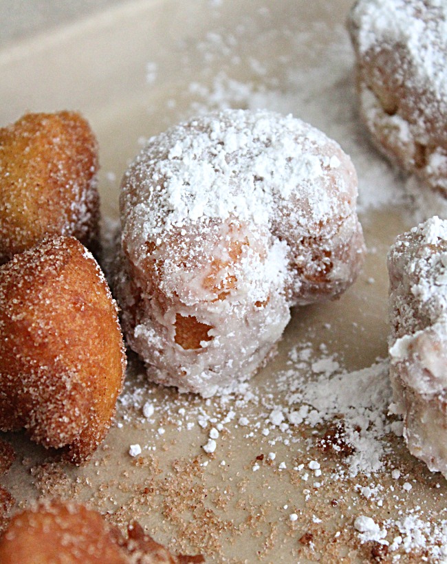 Vermont Doughnut Holes- Big Green House #doughnuts #donuts #doughnutholes #fried