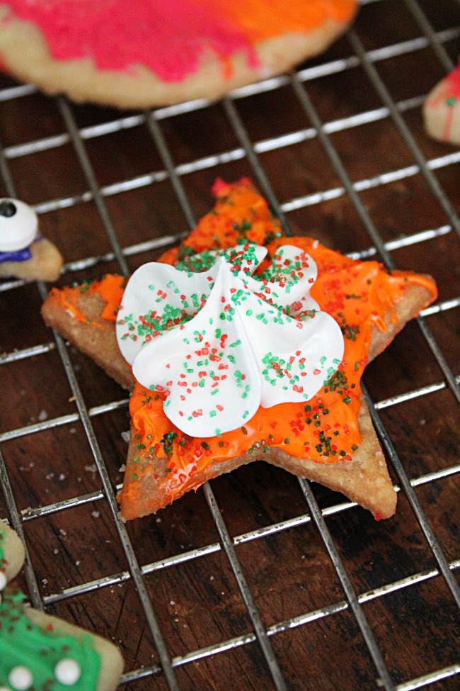 Butter Shortbread Cookie- Big Green House #butter #shortbread #royalicing #dessert