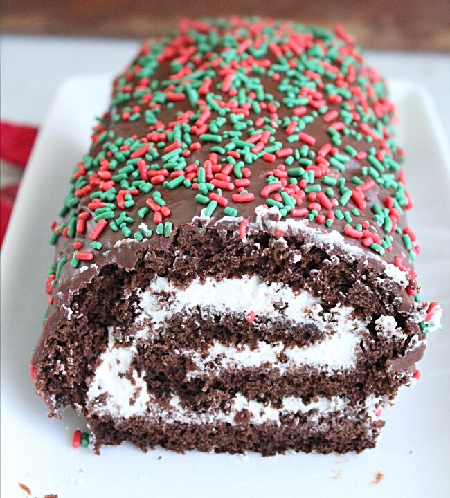 Chocolate Roll Cake- Big Green House #chocolate #cake #dessert #rollcake