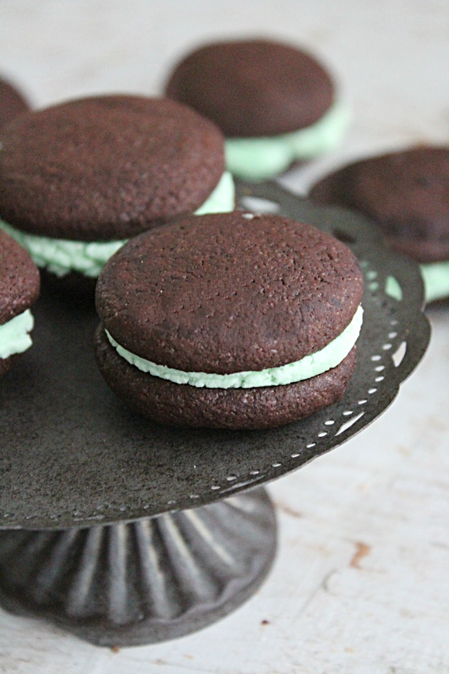 Chocolate Sandwich Cookies- Big Green House #chocolate #cookies #sandwichcookies #dessert