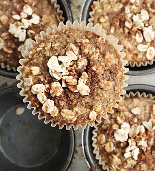 Cinnamon Oat Muffins- Big Green House #cinnamon #oatmeal #muffins #breakfast #noflour #norefinedsugar
