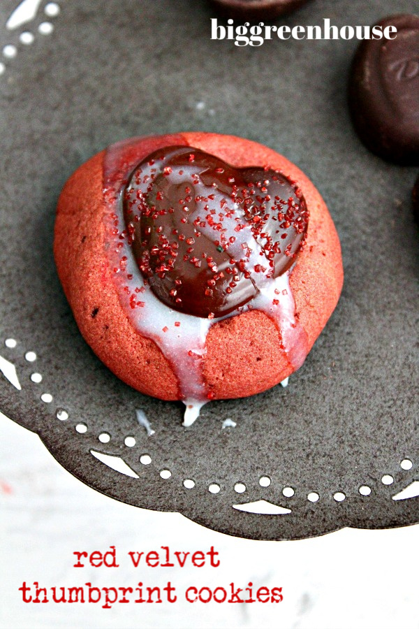 Red Velvet Thumbprint Cookies- Big Green House #redvelvet #cookies #chocolate #dessert #thumbprintcookies