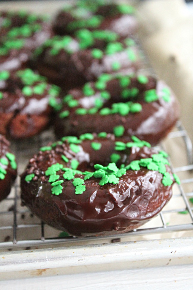 Baked Chocolate Doughnuts with Chocolate-Irish Creme Glaze - Big Green House #doughnuts #donuts #baked #chocolate #glaze #irishcreme