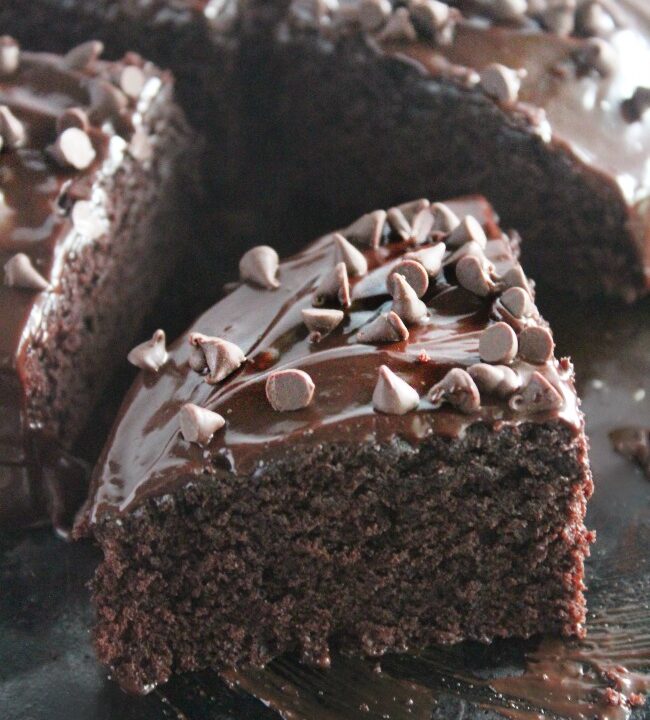 Chocolate Cake for Two- Big Green House #chocolatecake #cake #chocolate #dessert #fortwo #biggreenhouseblog