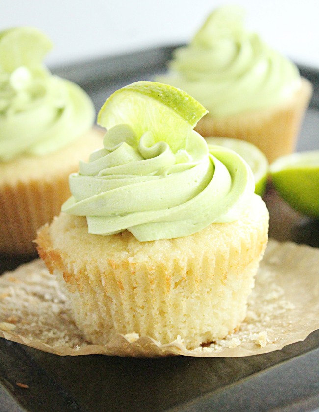 Key Lime Cupcakes- Big Green House #biggreenhouseblog #keylime #cupcakes #dessert