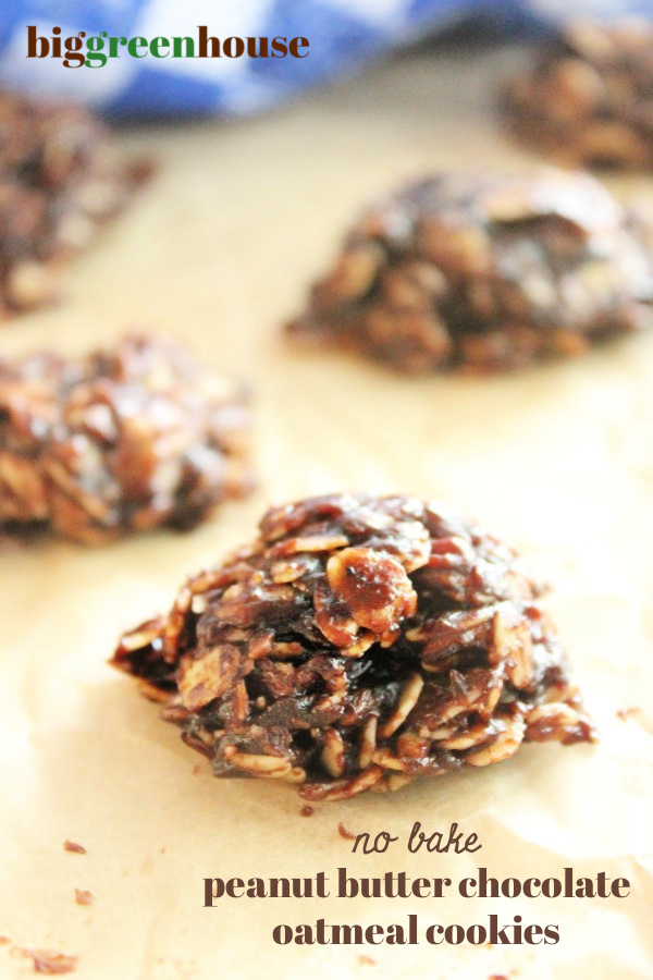 No Bake Peanut Butter Chocolate Oatmeal Cookies- Big Green House #cookies #biggreenhouseblog #nobakedessert #peanutbutter #chocolate #oatmeal