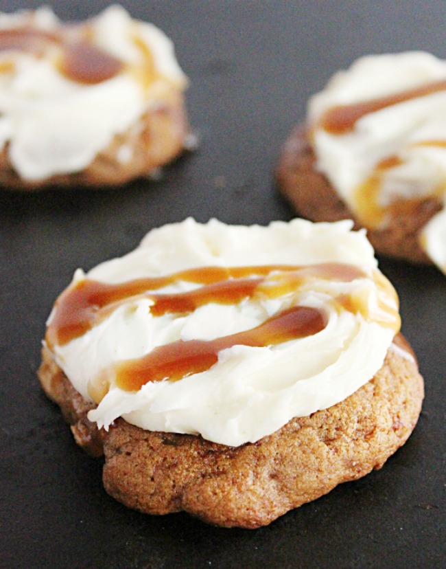 Apple Cookies with Browned Butter Frosting and Caramel Sauce- Big Green House #cookies #apple #applecookies #brownedbutter #caramelsauce #dessert