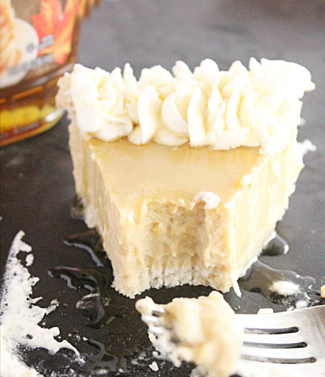 Maple Cream Pie- Big Green House #maplepie #biggreenhouseblog #maple #creampie #pie #dessert #maplecreampie