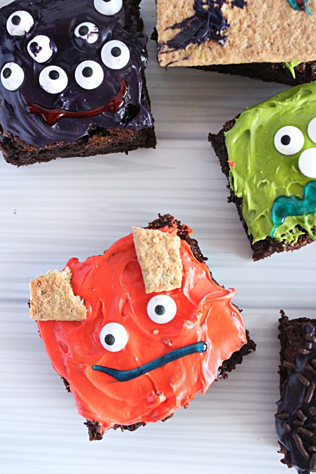 Monster Brownies- Big Green House #biggreenhouseblog #brownies #halloween #chocolate #dessert
