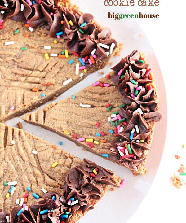 Peanut Butter Cookie Cake- Big Green House #biggreenhouseblog #peanutbuttercookie #cookiecake #cookie #dessert #peanutbutter
