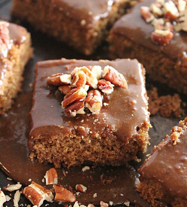 Apple Butter Bars with Cinnamon Glaze- Big Green House #biggreenhouseblog #applebutter #dessert #bars #fallbaking #cinnamonglaze