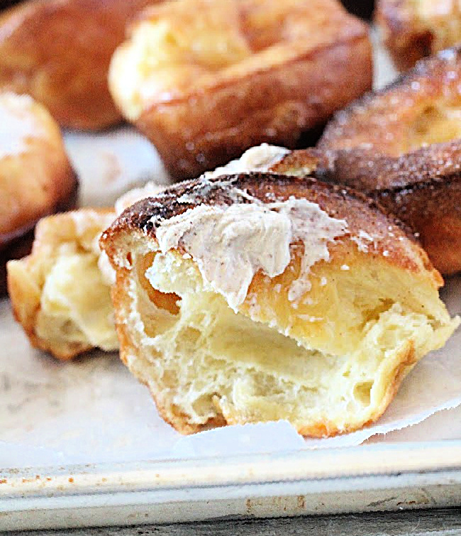Popovers with Honey Cinnamon Spread- Big Green House #biggreenhouseblog #popovers #honeycinnamonspread #breakfast #honeycinnamon