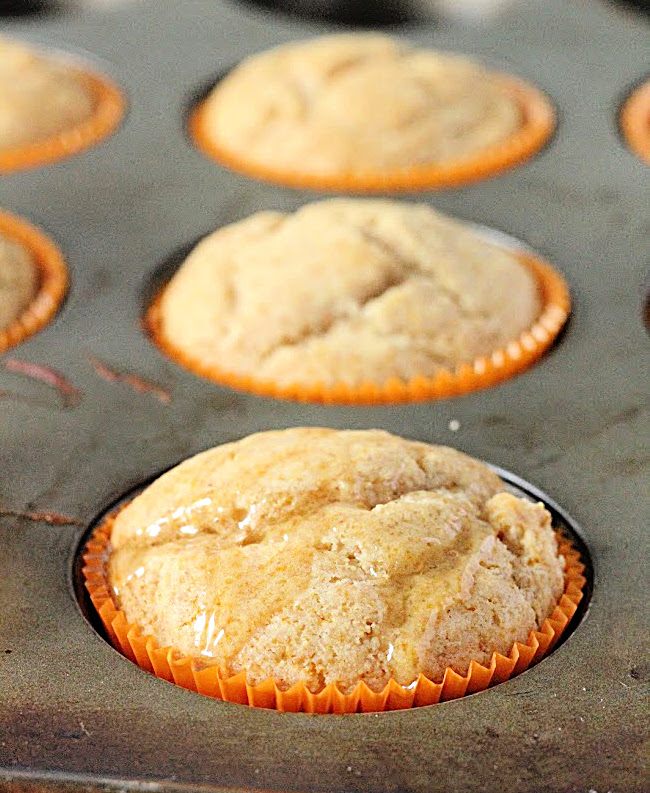 Honey Wheat Muffins: No Refined Sugar- Big Green House #biggreenhouseblog #honey #wheat #muffins #honeywheatmuffins #norefinedsugar