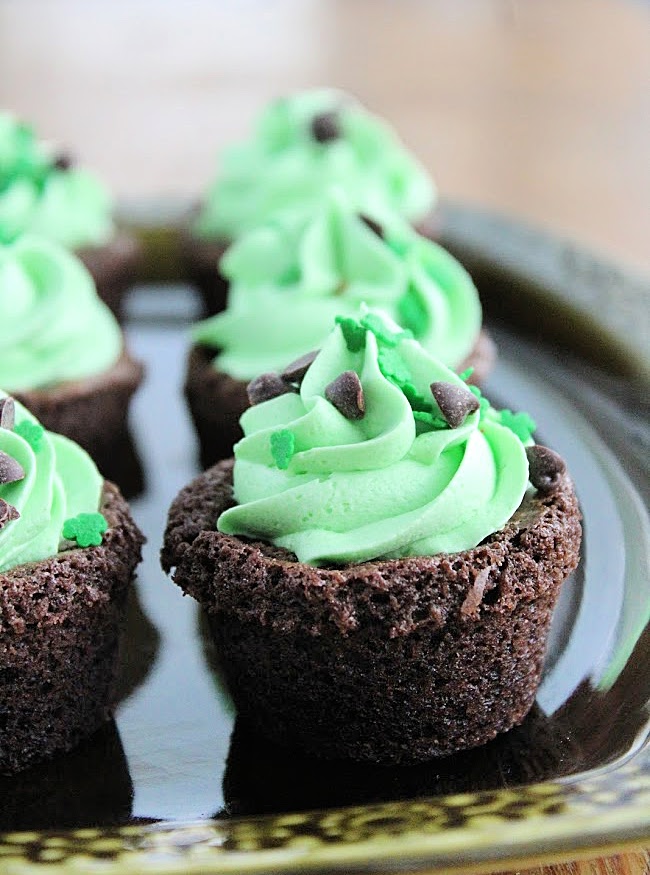 Irish Cream Brownie Bites- Big Green House #biggreenhouseblog #brownies #chocolate #irishcream #dessert #browniebites