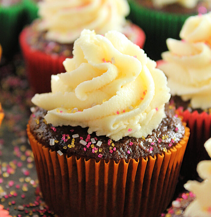 Marshmallow Buttercream Frosting with Marshmallows- Big Green House