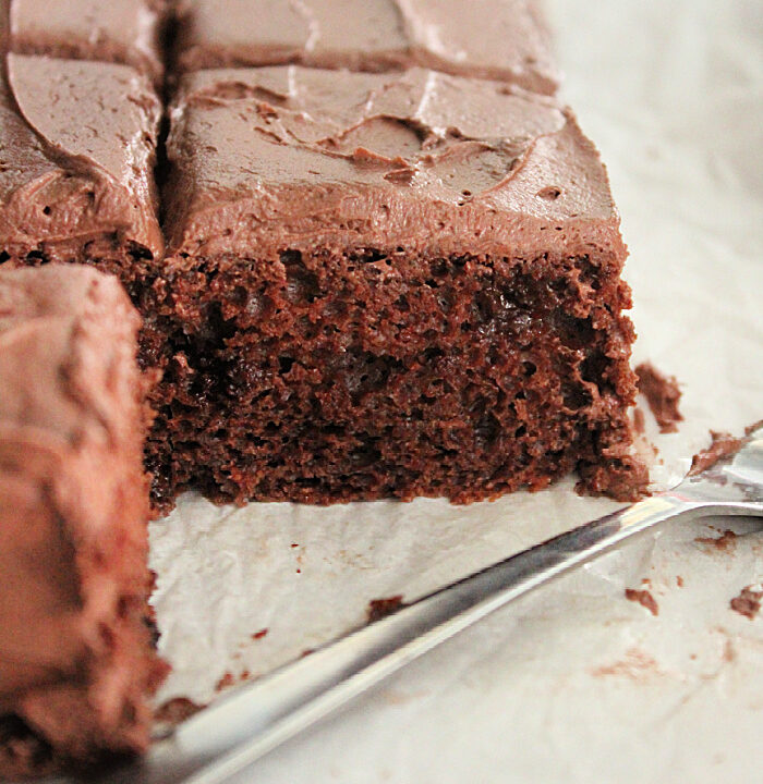 Greek Yogurt Chocolate Cake with Peanut Butter Chocolate Buttercream Frosting - Big Green House