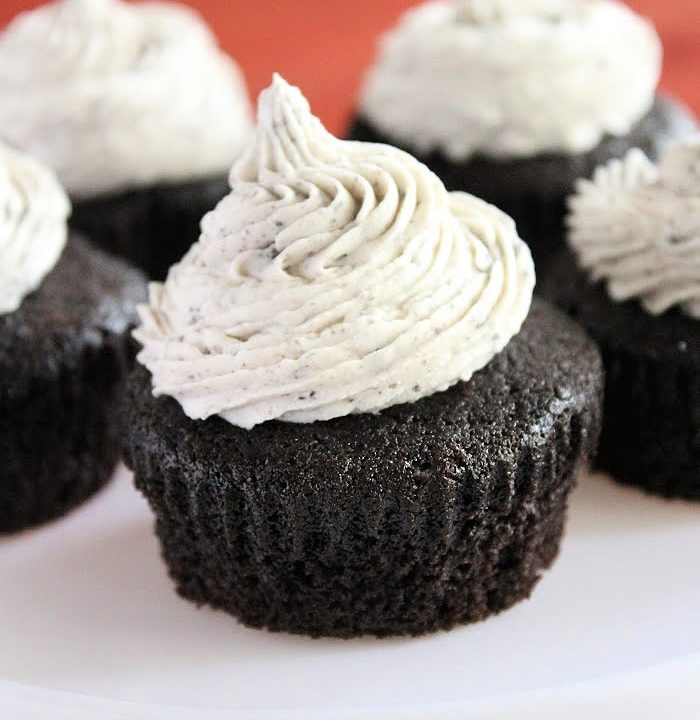Three Ingredient Oreo Cupcakes- Big Green House