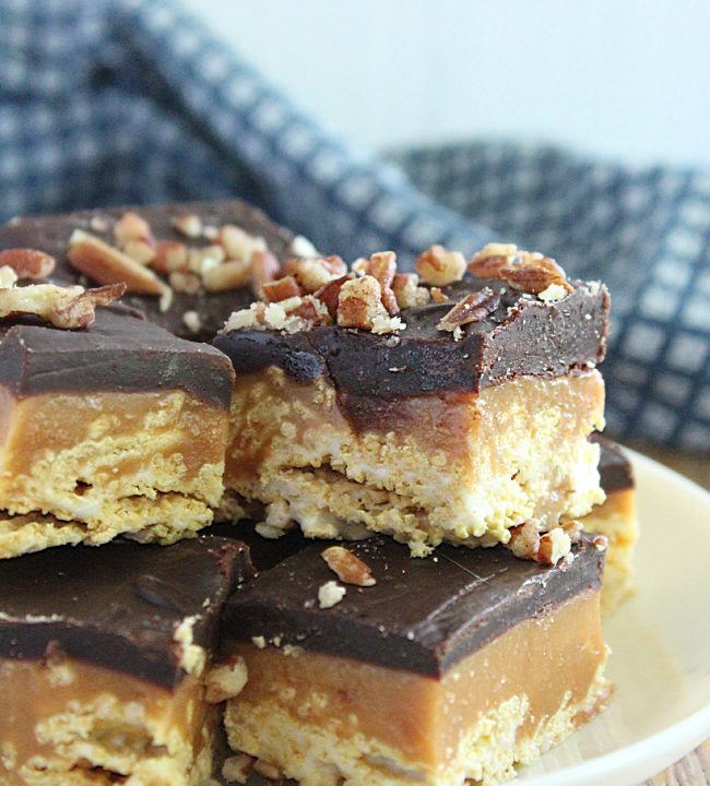 Chocolate Caramel Pecan Chex Bars- Big Green House