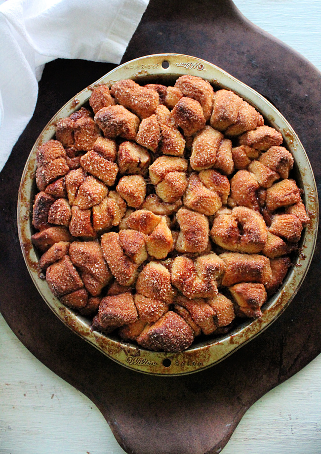 Cinnamon Roll Monkey Bread- Big Green House