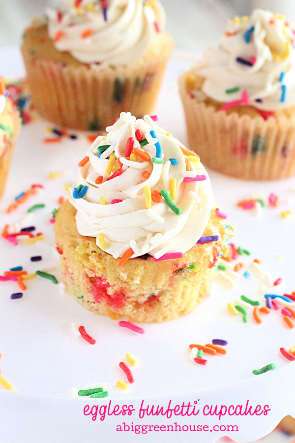 Eggless Funfetti Cupcakes- Big Green House