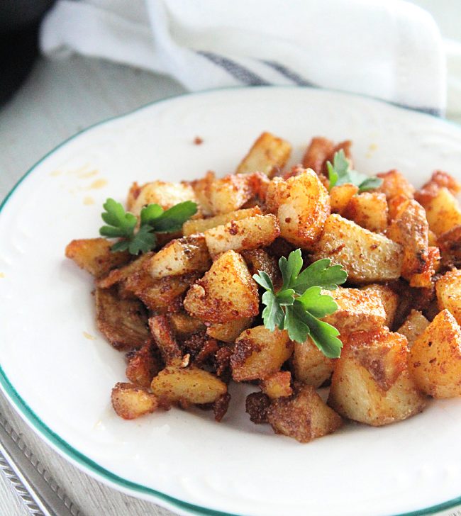 Skillet Seasoned Potatoes- Big Green House 