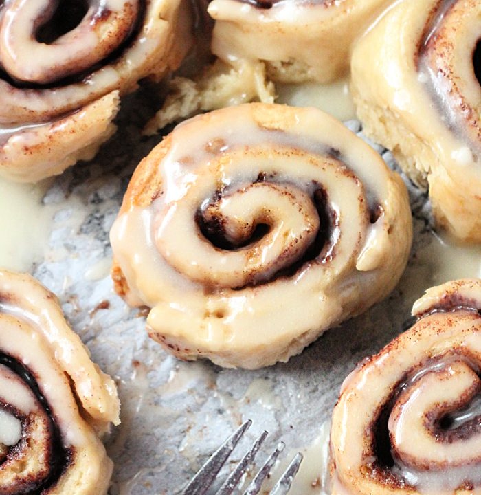 Slow Cooker Self Rising Flour Cinnamon Rolls- Big Green House
