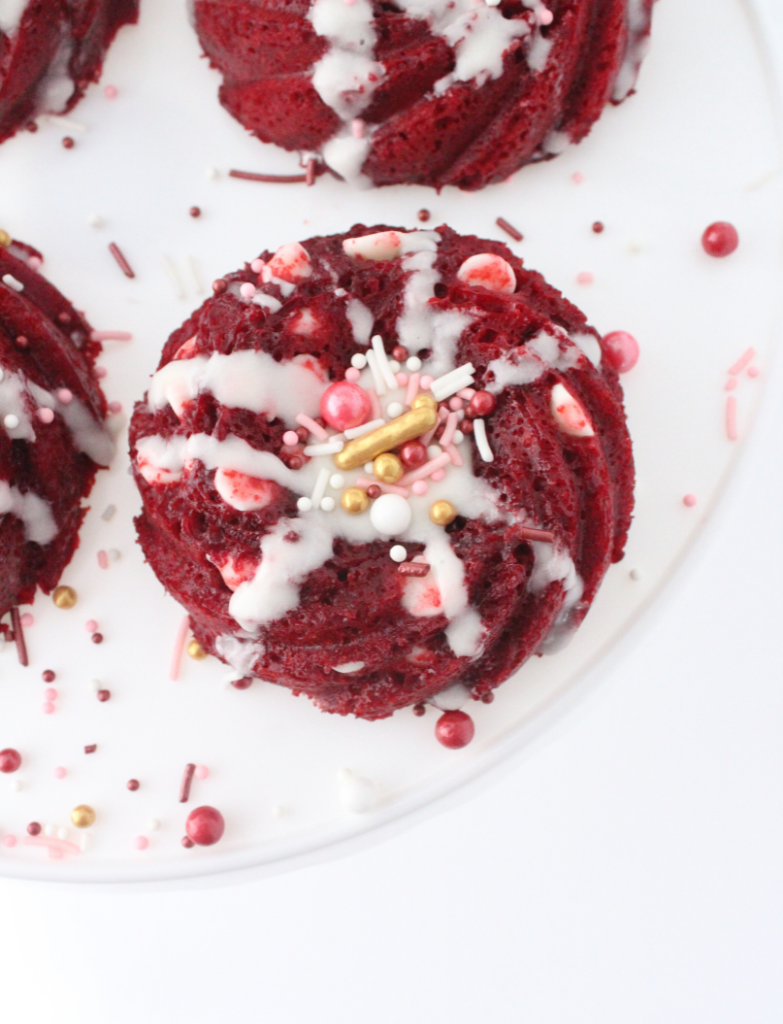 Red Velvet Mini Bundt Cakes- Big Green House