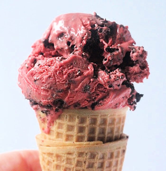 No Churn Red Velvet Oreo Ice Cream