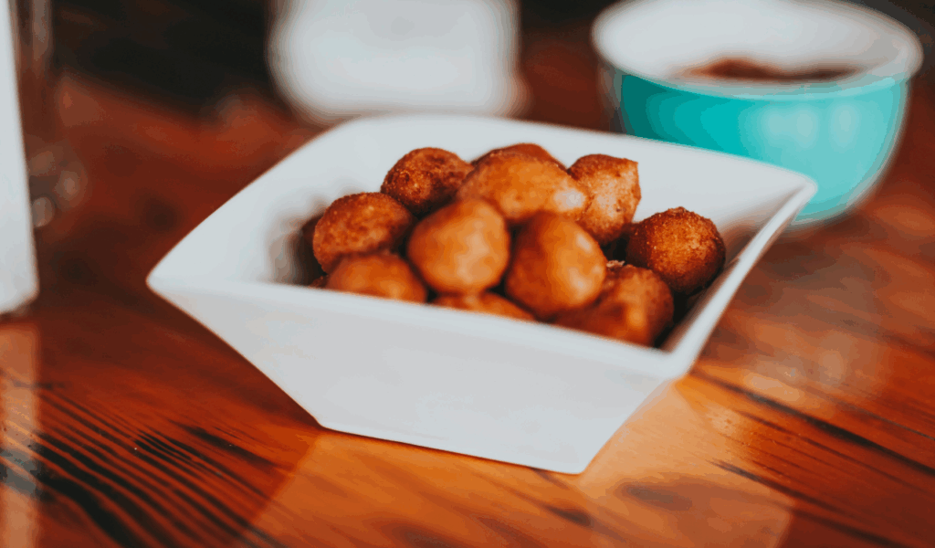 Cheese Balls (Vintage Party Style)