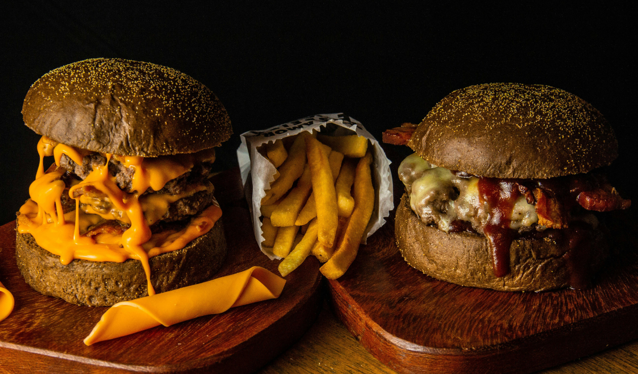 Classic Cheeseburger with Fries