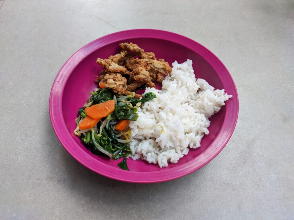 Skillet Spinach, Mushroom and Wild Rice Casserole