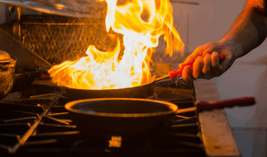 11 Kitchen Habits That Annoy Every Professional Chef