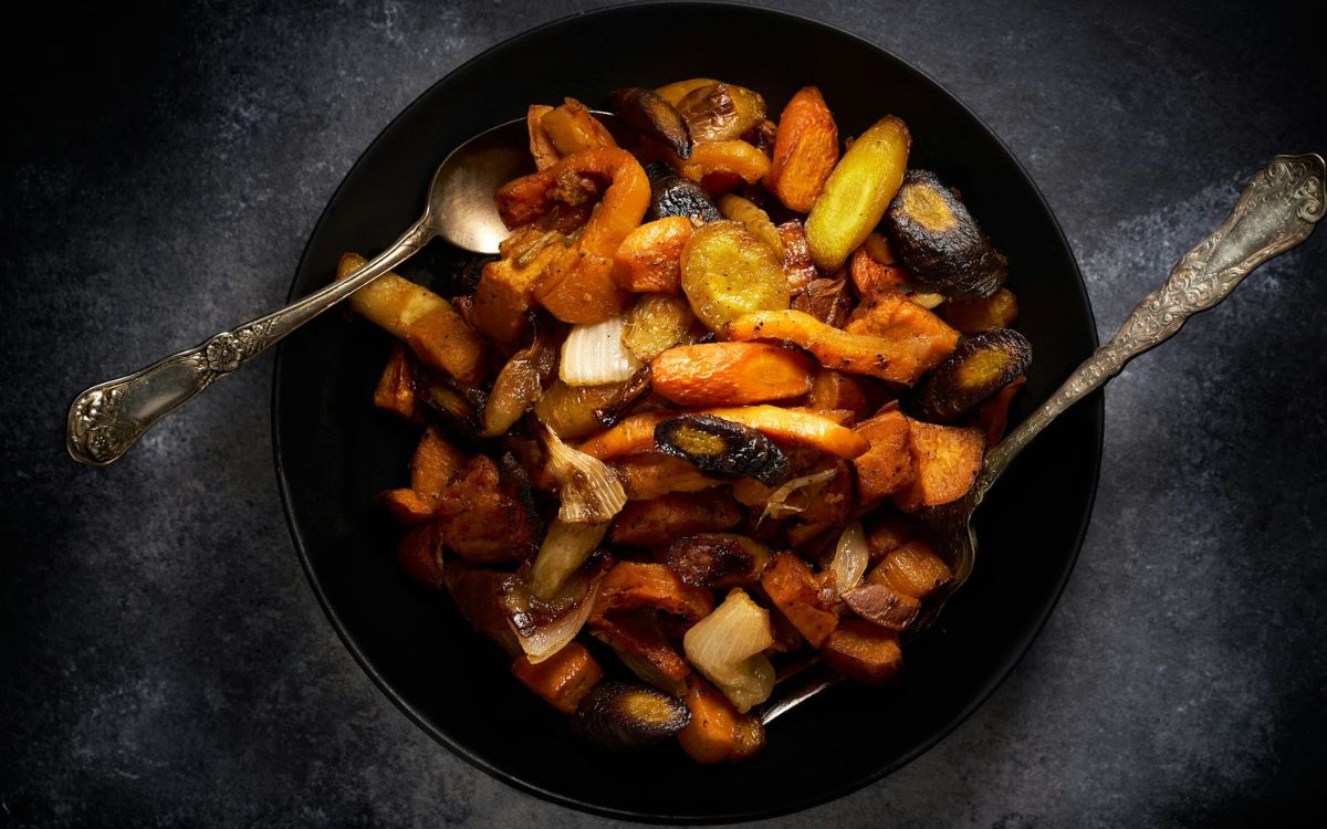 9 Cooking Mistakes That Ruin Roasted Vegetables