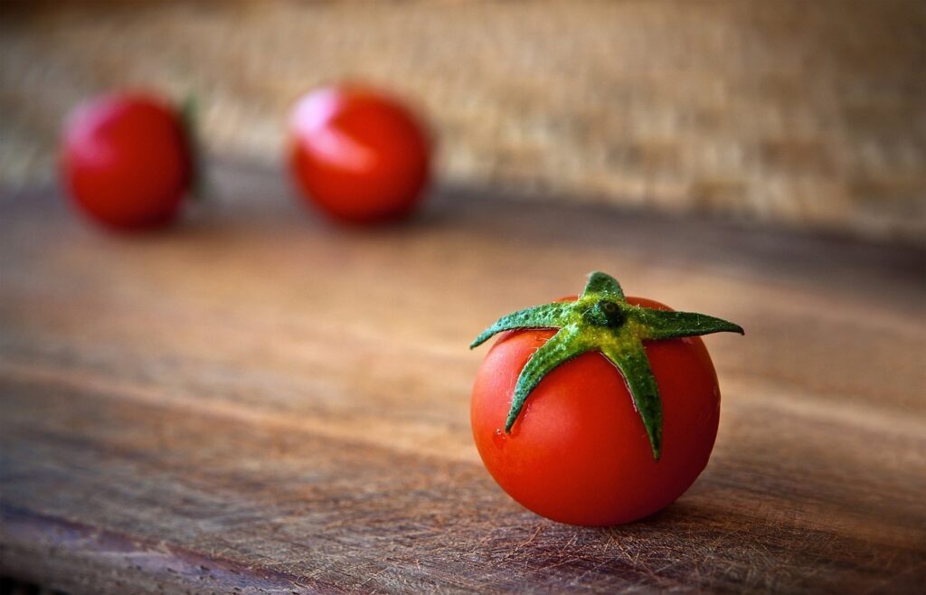 Fresh tomato