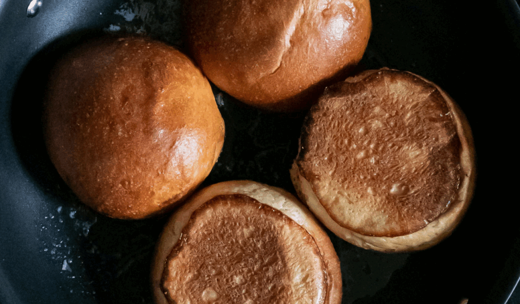 Toasting Bread in a Pan Instead of a Toaster