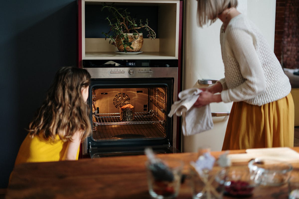 10 Quick Snacks You Can Prep With Just a Microwave