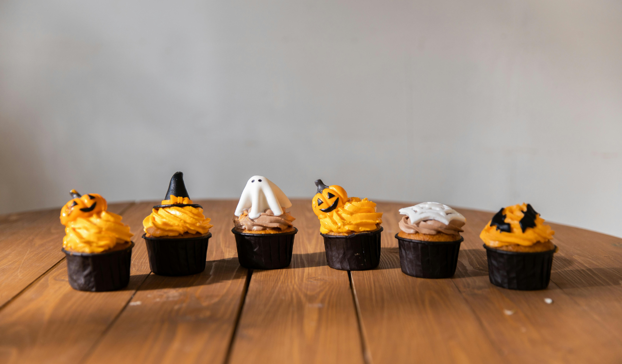 14 Halloween Desserts That Make Spooky Taste Sweet