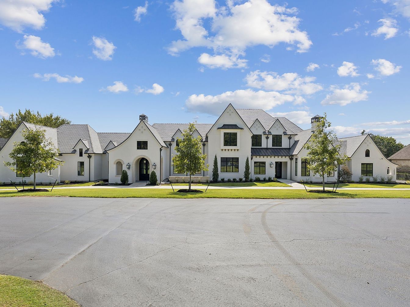 Striking 2025 Estate in Westlake, Texas, With DaVinci Slate Roof, Vaulted Beamed Ceilings, and Outdoor Entertaining Oasis