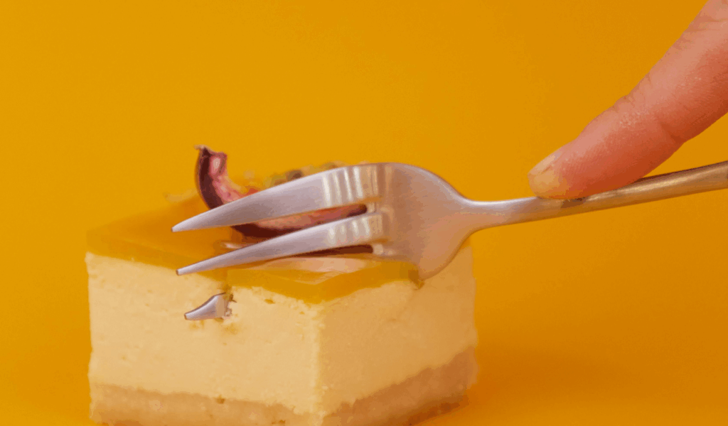 Candy crusts for pies and cheesecakes