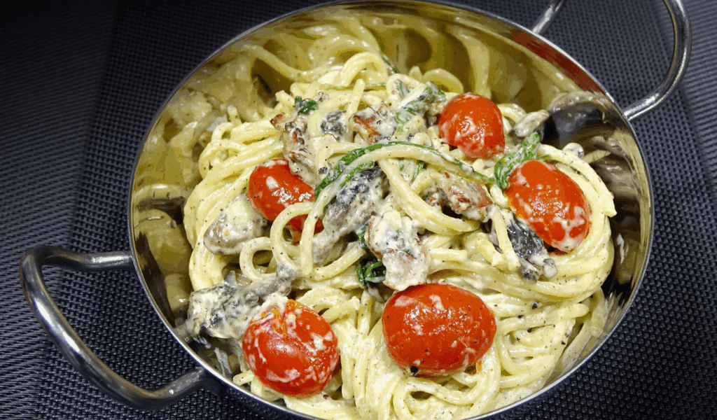 One-Pot Creamy Mushroom Pasta
