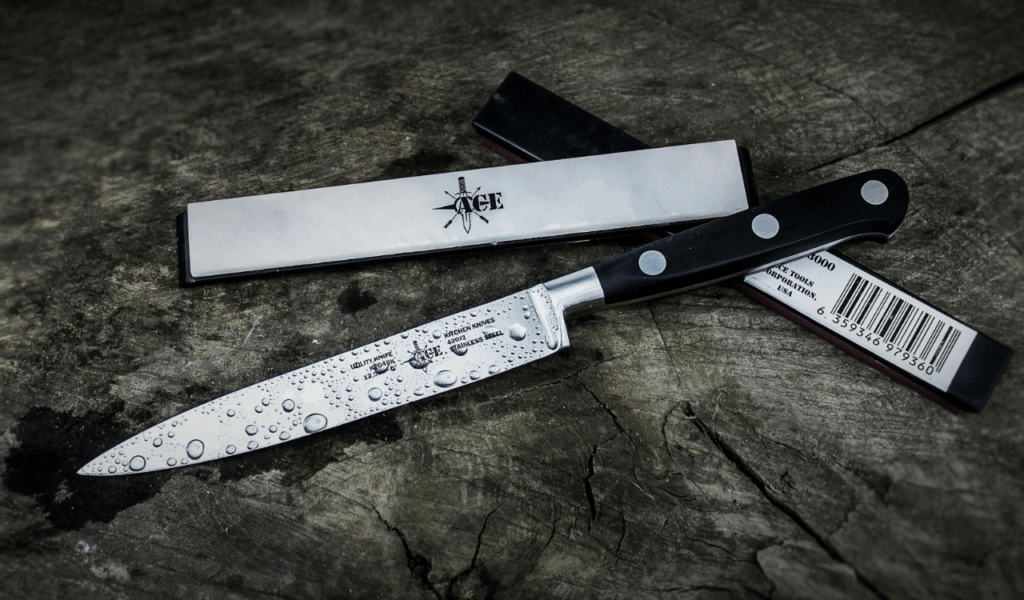 Using Newspaper as a Polishing Tool